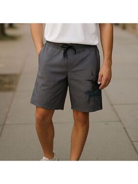 Men’s Light Gray Surf Shorts First Wave Size 32 | Beach & Swim Trunks